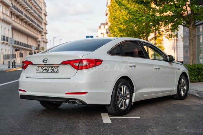 Hyundai Sonata-7