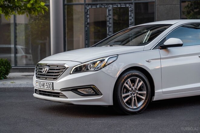 Hyundai Sonata-6