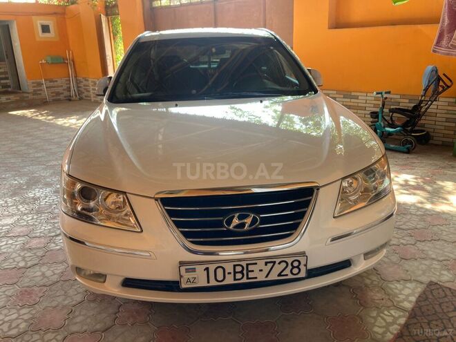 Hyundai Sonata-1