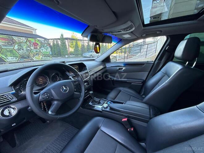 Mercedes E 220-8