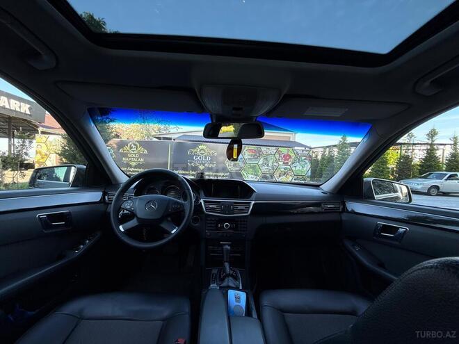 Mercedes E 220-7
