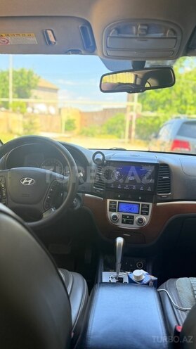 Hyundai Santa Fe-5