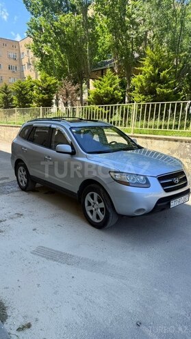 Hyundai Santa Fe-3