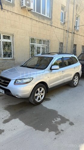 Hyundai Santa Fe-4