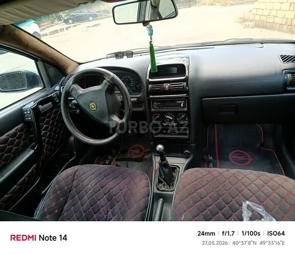 Opel Astra-7