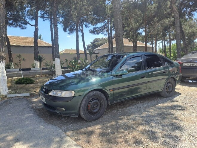 Opel Vectra-2