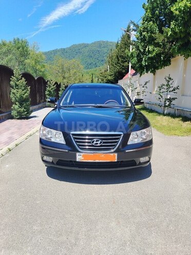 Hyundai Sonata-1