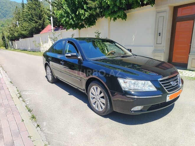 Hyundai Sonata-2