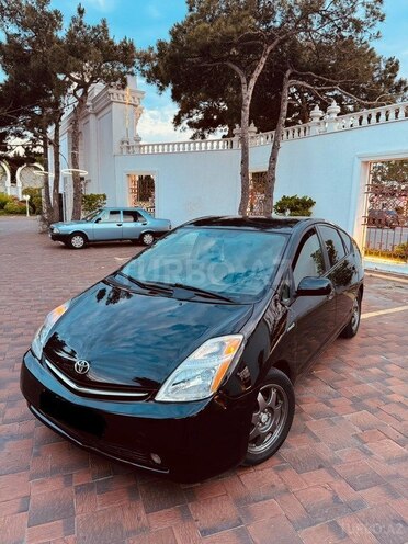 Toyota Prius-9