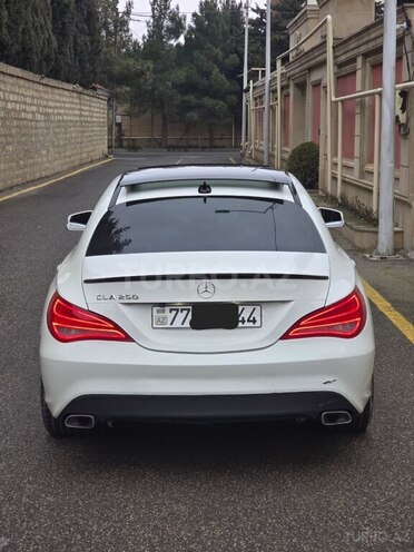 Mercedes CLA 250-4