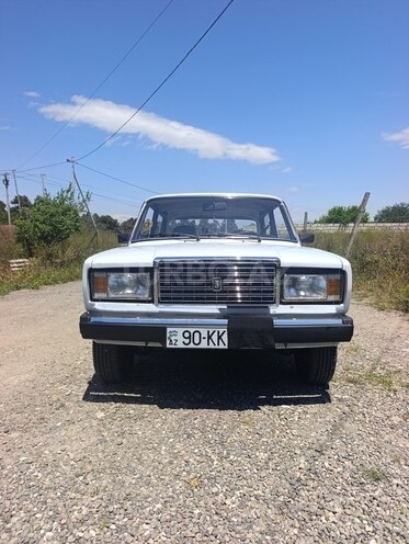 LADA (VAZ) 2107-1
