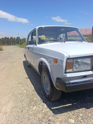 LADA (VAZ) 2107-4