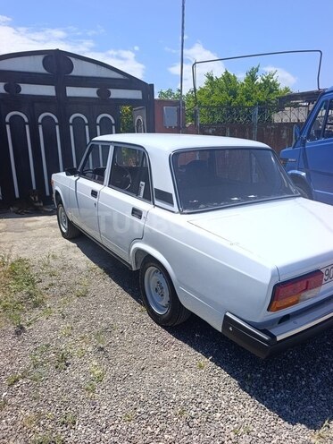 LADA (VAZ) 2107-10