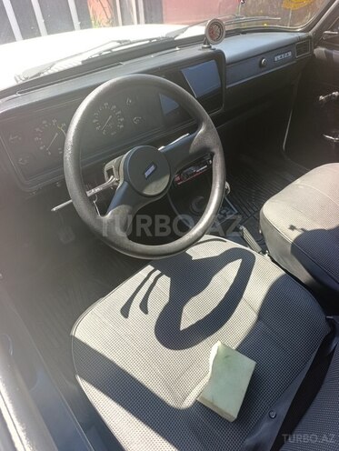 LADA (VAZ) 2107-8