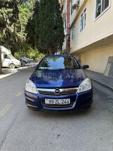 Opel Astra-2