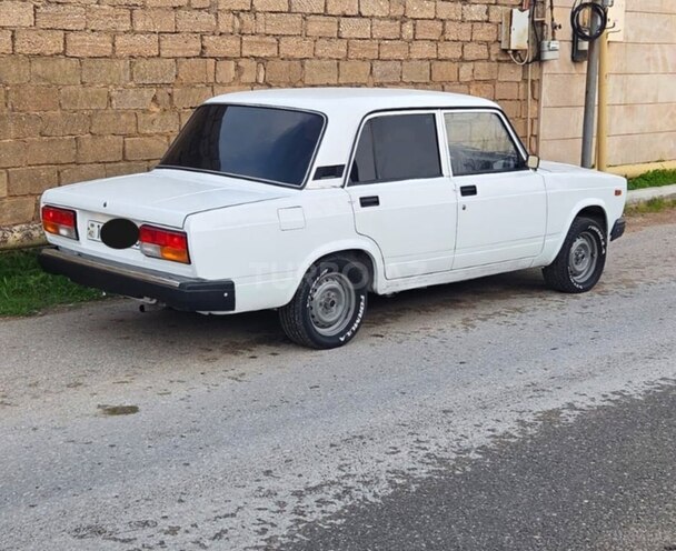 LADA (VAZ) 2107-6