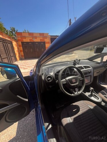 SEAT Leon-8