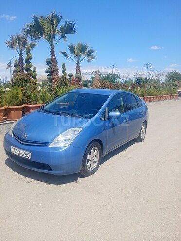 Toyota Prius-2