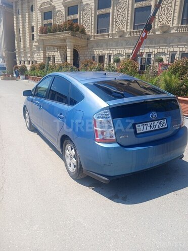 Toyota Prius-6