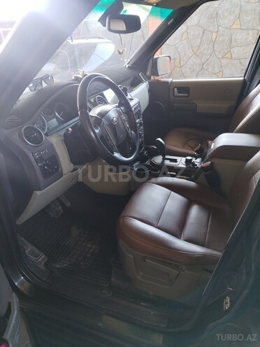 Land Rover Discovery-10