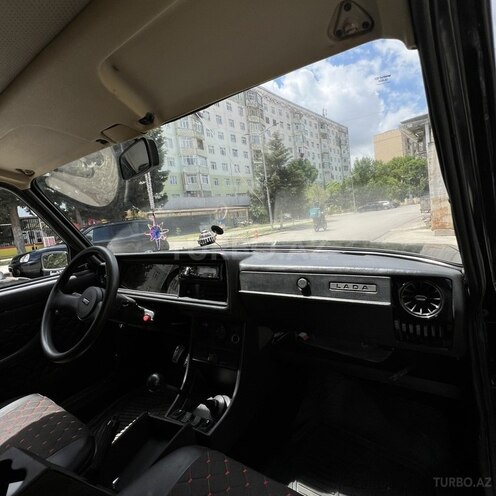 LADA (VAZ) 2107-8