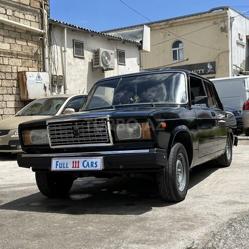 LADA (VAZ) 2107-2