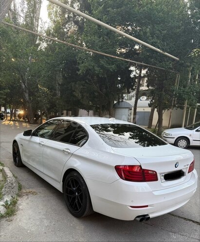 BMW 528-4