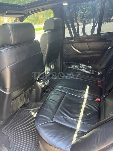 BMW X5-8