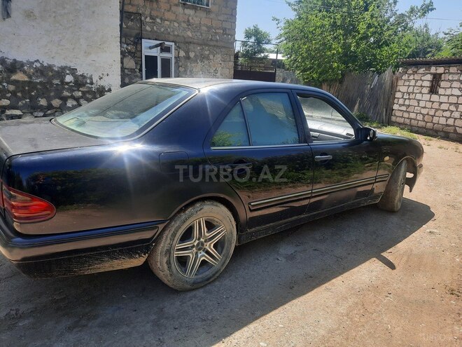 Mercedes 280 E-3