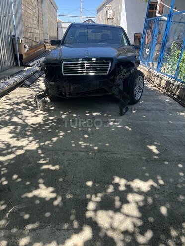 Mercedes C 200-1