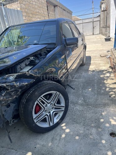 Mercedes C 200-5
