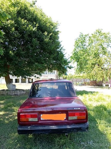 LADA (VAZ) 2107-5