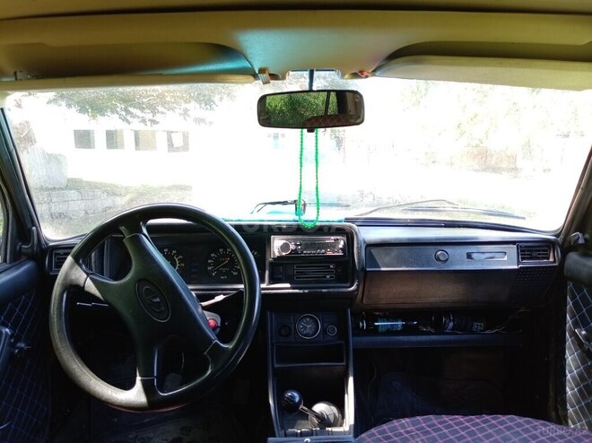 LADA (VAZ) 2107-8
