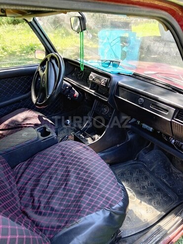 LADA (VAZ) 2107-10
