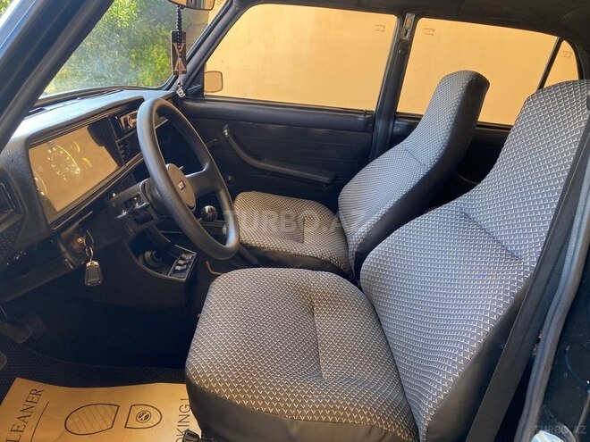 LADA (VAZ) 2107-8