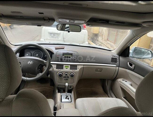 Hyundai Sonata-5