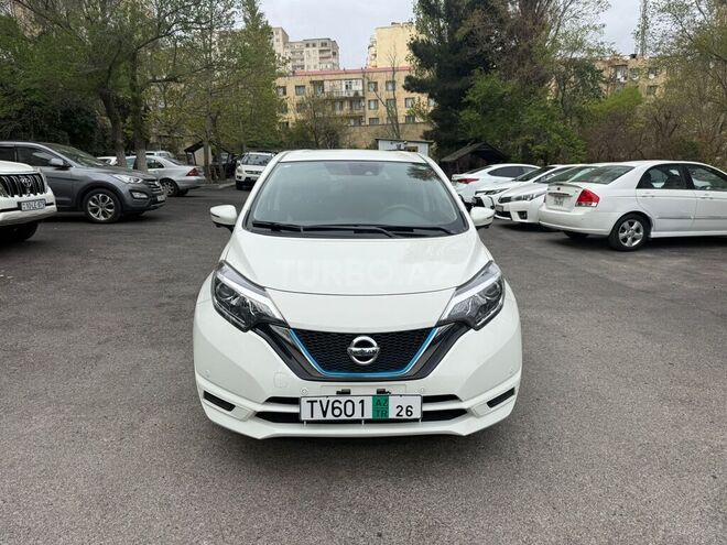Nissan Note-13