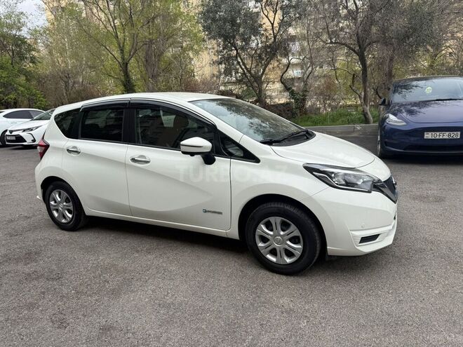 Nissan Note-17