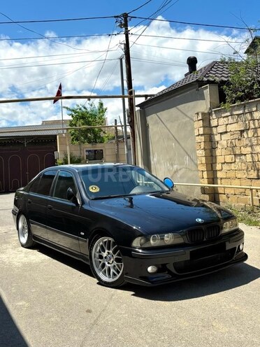 BMW 530-3