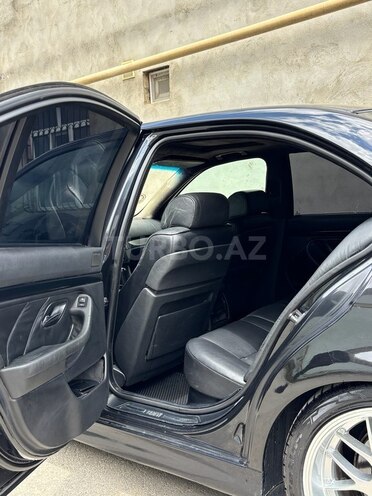 BMW 530-11