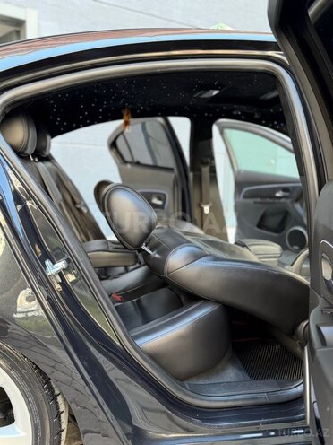 Chevrolet Cruze-18