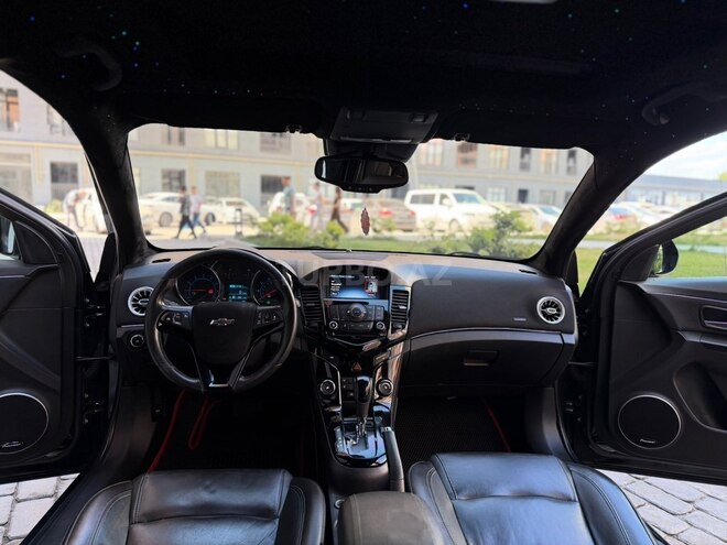 Chevrolet Cruze-20