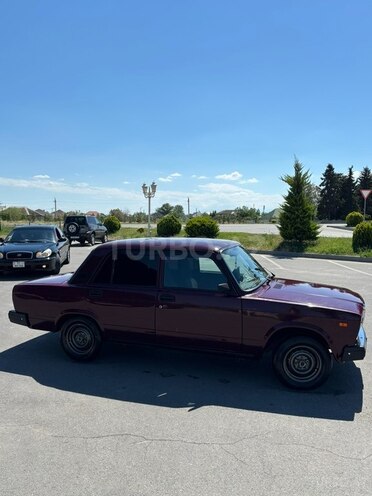 LADA (VAZ) 2107-5