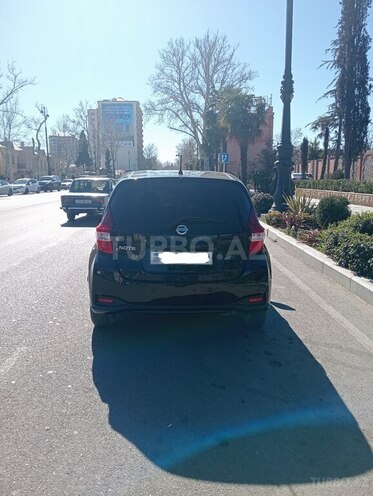 Nissan Note-2