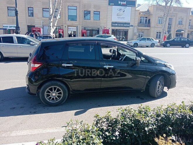 Nissan Note-3
