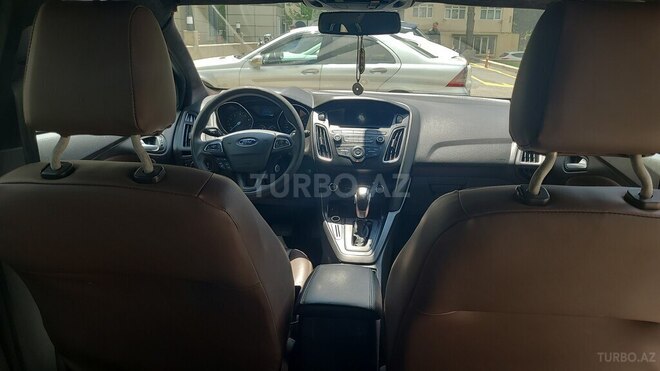 Ford Focus-3