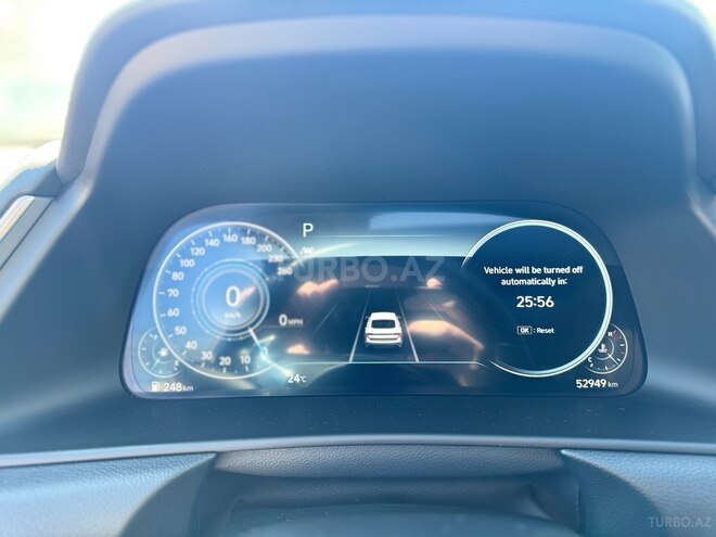 Hyundai Sonata-15