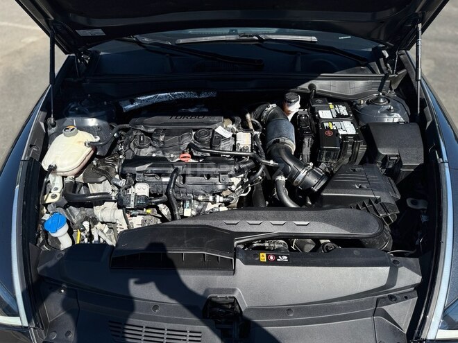 Hyundai Sonata-19