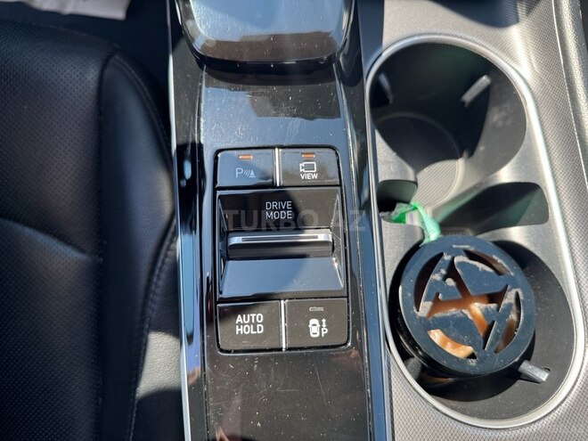 Hyundai Sonata-18