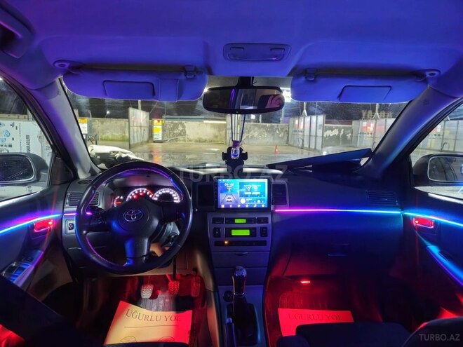 Toyota Corolla-6